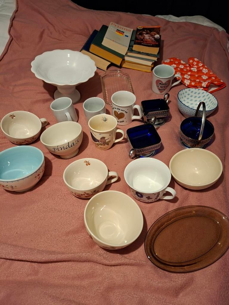 Zolder opruiming rommelmarkt spullen, Ophalen