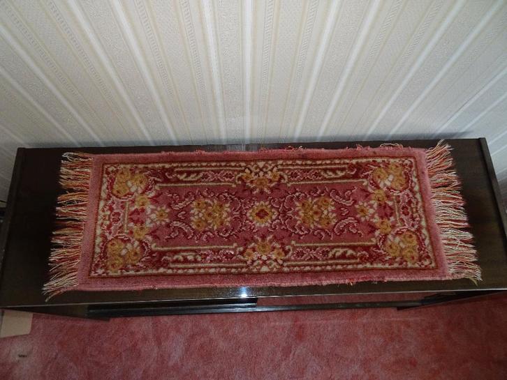 Smyrna tafelloper * Kastloper * Vintage, Antiek en Kunst, Curiosa en Brocante, Ophalen