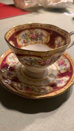 Royal Albert kop/schotel Lady Hamilton, Ophalen of Verzenden, Zo goed als nieuw, Porselein, Kop en/of schotel