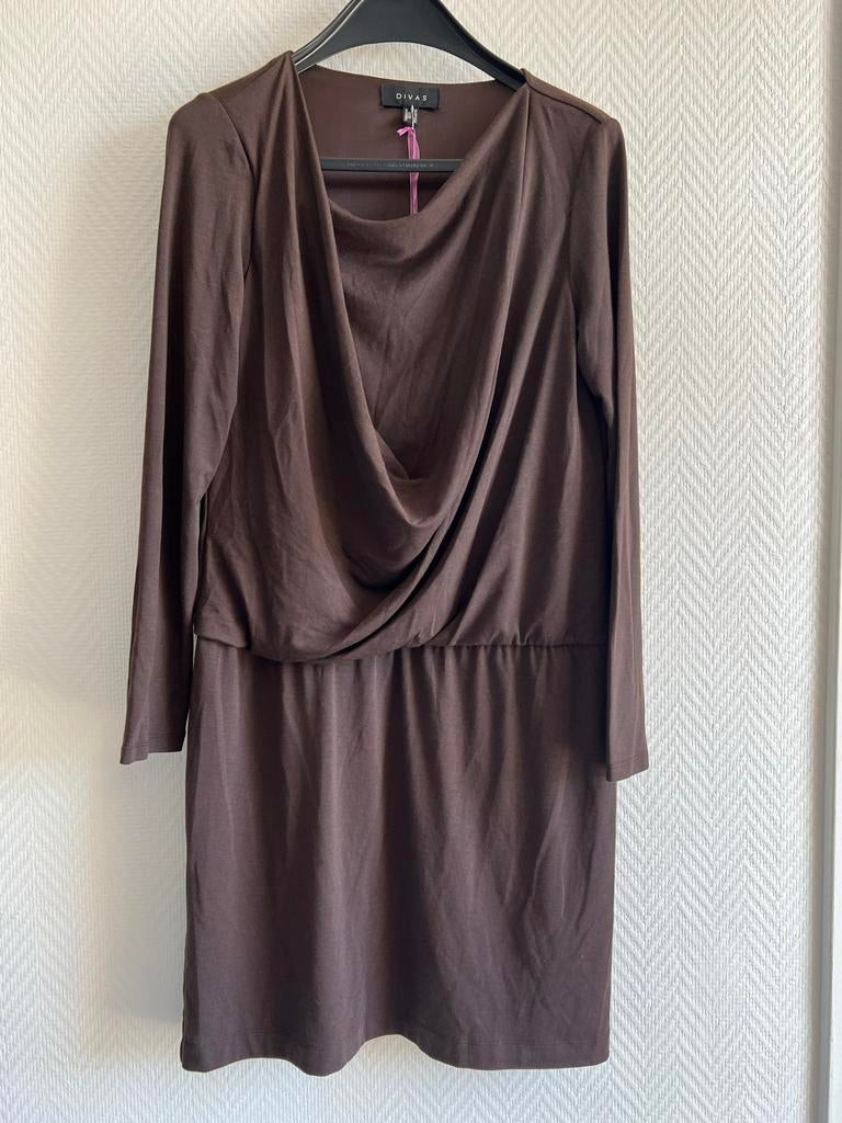 DIVAS Bruine Jurk maat 46/48, Bruin, Maat 46/48 (XL) of groter, Nieuw, Ophalen of Verzenden