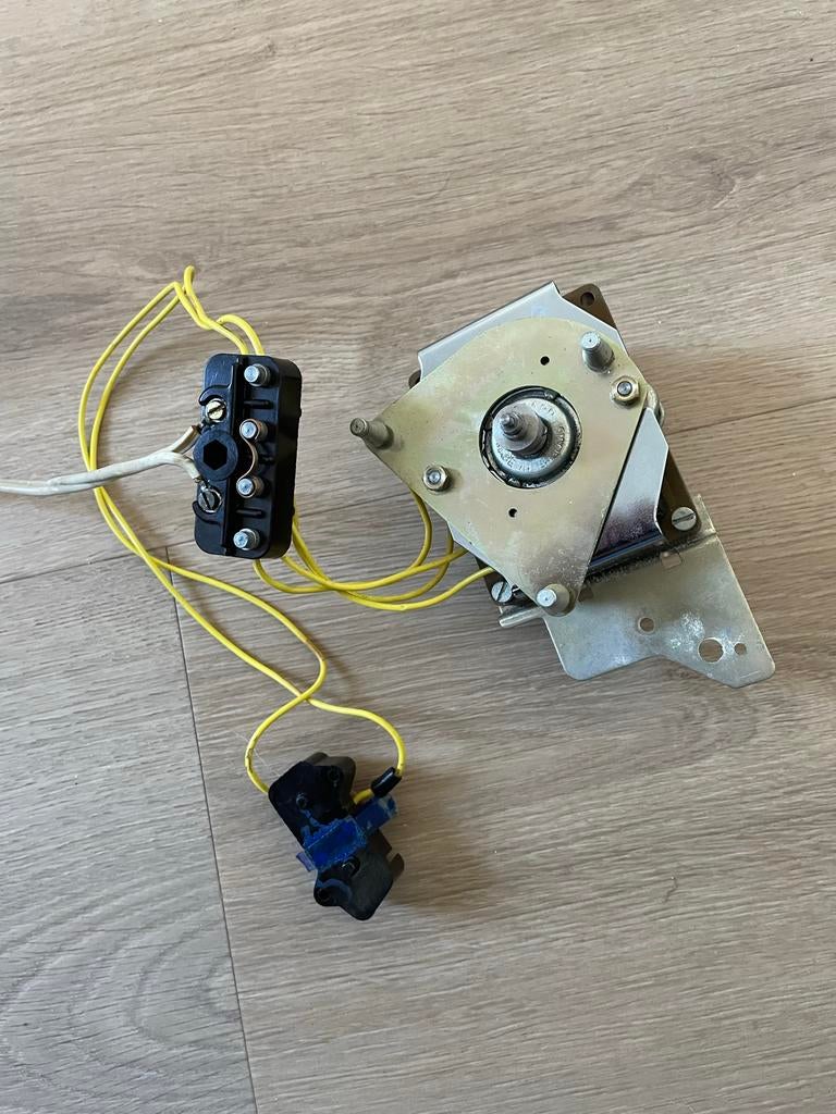 Garrard Autoslim Laboratory Balanced Motor, Audio, Tv en Foto, Platenspelers, Overige merken, Gebruikt, Automatisch, Ophalen of Verzenden