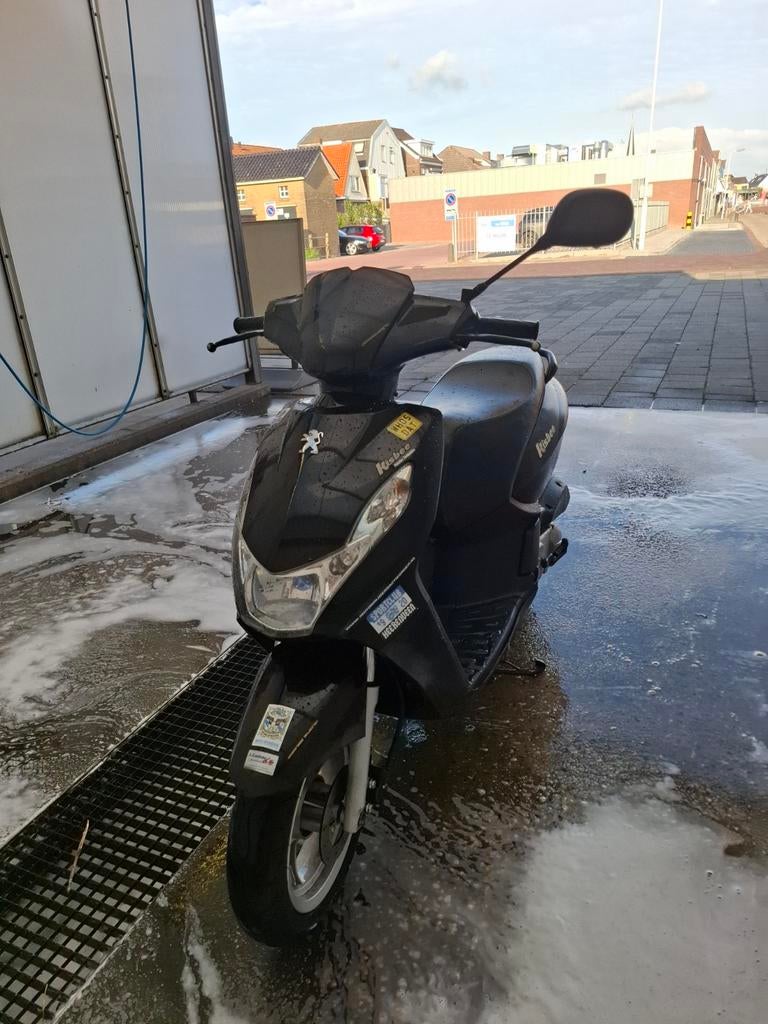 Peugout Kisbee 4t, Fietsen en Brommers, Ophalen, Gebruikt, Benzine, Overige modellen