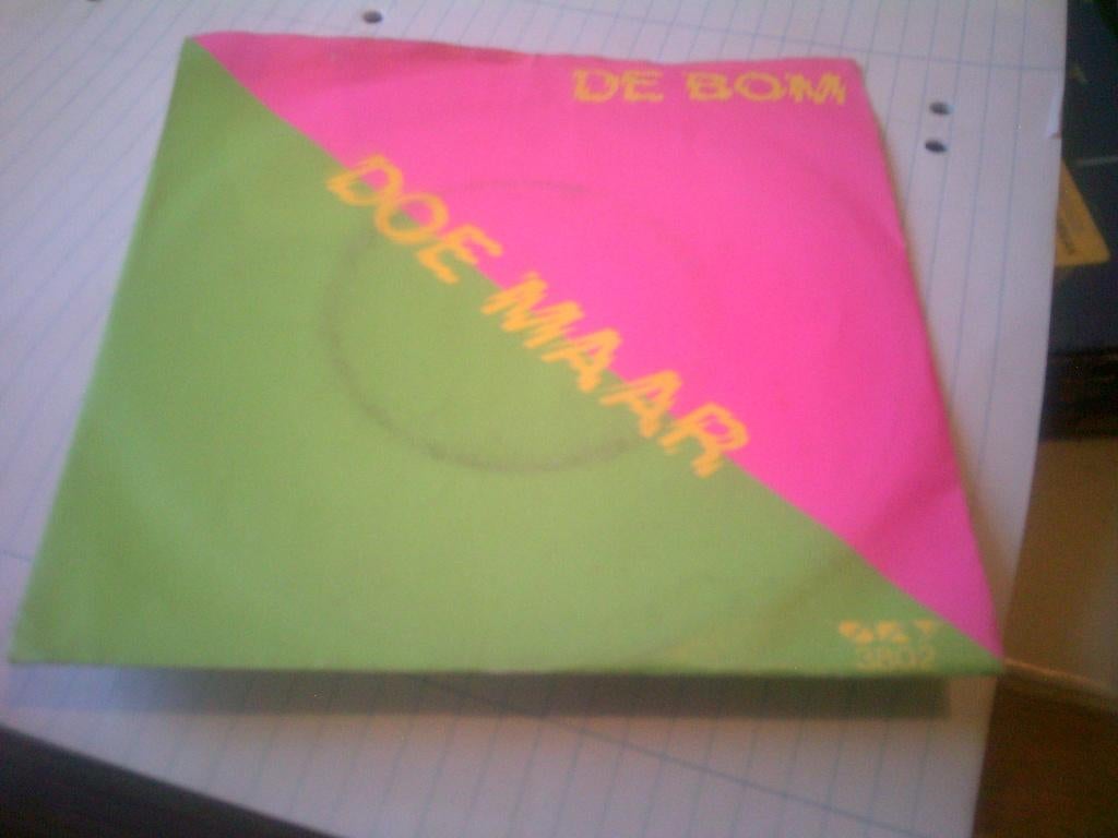 DOE MAAR DE BOM - SKUNK - MAN O MAN, Ophalen of Verzenden, Zo goed als nieuw, 7 inch, Levenslied of Smartlap