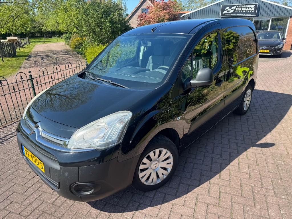 Citroen BERLINGO 1.6 HDI *Marge Auto*3 persoons*Airco*Cruise, Auto's, Bestelauto's, 1360 kg, 4 cilinders, Citroën, Zwart