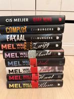 Collectie jeugdthrillers (Mel Wallis de Vries), Ophalen of Verzenden, Zo goed als nieuw