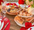 December verhuur, Ophalen of Verzenden, Zo goed als nieuw