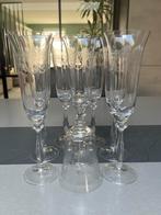 7x Champagneglazen en 1x Tafelbel met Gravure, Ophalen of Verzenden