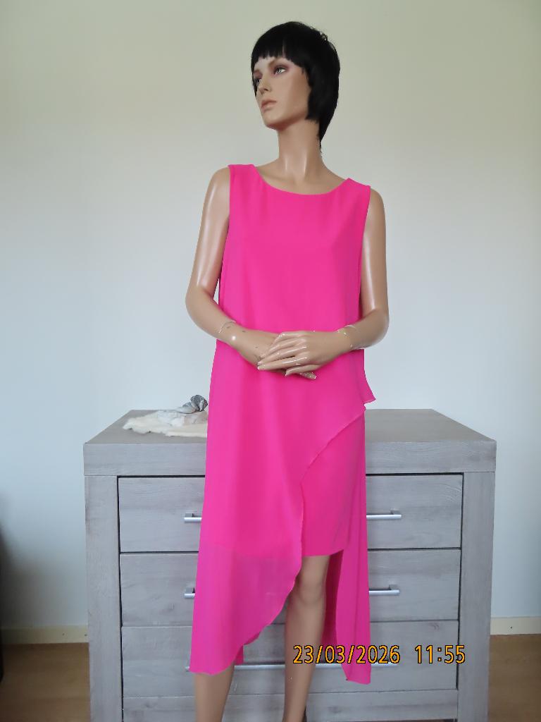 RINASCIMENTO Bijzondere A-Symmetrische Felroze Rok L 40, Maat 38/40 (M), Rinascimento, Ophalen of Verzenden, Zo goed als nieuw