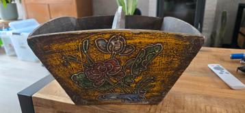 Oude Houten Rijstbak met Bloemmotief beschikbaar voor biedingen