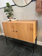 Dressoir van Jysk, Ophalen, Met deur(en), 100 tot 150 cm, Zo goed als nieuw