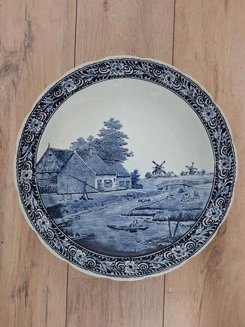 Mooi delftsblauw bord van Boch Belgium
39,5 cm beschikbaar voor biedingen