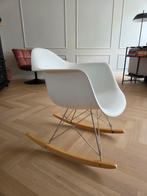 Witte stoel 'Eames' look-a-like, Ophalen, Zo goed als nieuw, 75 tot 100 cm, 50 tot 75 cm