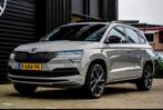 Skoda Karoq 1.5TSI ACT Sportline BusinessNardo Pano Trekhaak, Auto's, Stof, 1498 cc, 4 cilinders, Karoq