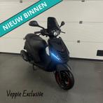 Piaggio Zip 2021 Mat zwart 2999KM Snor of Brom, Ophalen, Zip, Zo goed als nieuw, Benzine