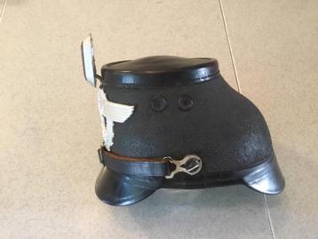 WW2 org Tschako made by erel met naam  beschikbaar voor biedingen