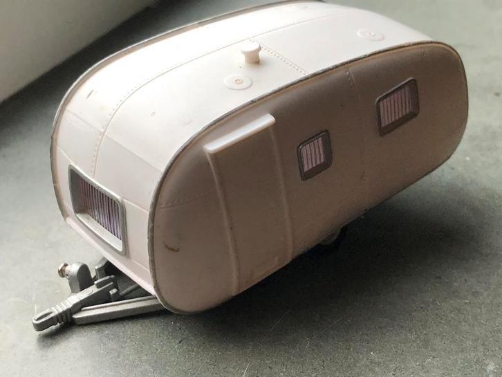 Miniatuur Caravan - merk Hongwell - Schaal onbekend, Hobby en Vrije tijd, Modelauto's | Overige schalen, Gebruikt, Overige typen