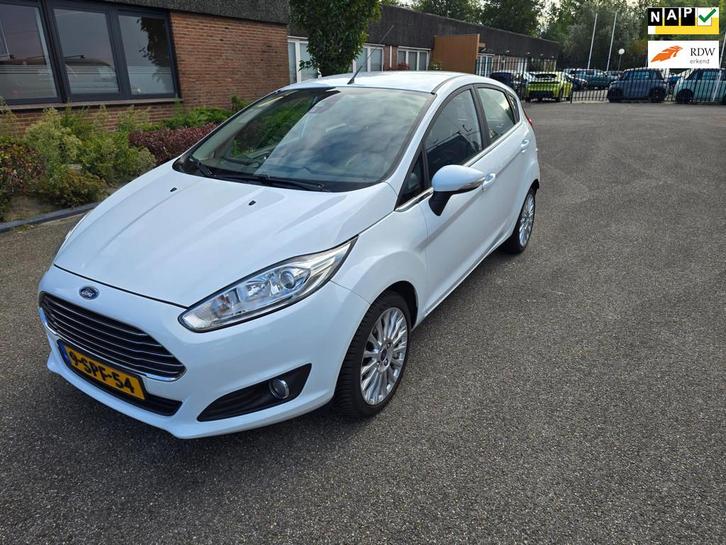 Ford Fiesta 1.0 EcoBoost Titanium Airco Boekjes Nap Navi, Auto's, Ford, Bedrijf, Te koop, Fiësta, ABS, Airbags, Airconditioning