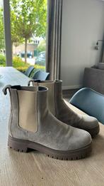 Chelsea boots enkellaarsjes Guts & Gusto maat 39 beige, Guts & Gusto, Beige, Lage of Enkellaarzen, Ophalen of Verzenden