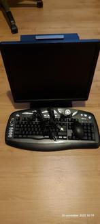 Te koop Desktop DELL, Computers en Software, Desktop Pc's, Ophalen, HDD, Met monitor, 8 GB