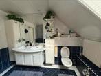 Te koop Badkamer  wit met twee hoge kasten, Ophalen, Gebruikt, 100 tot 150 cm, Minder dan 100 cm