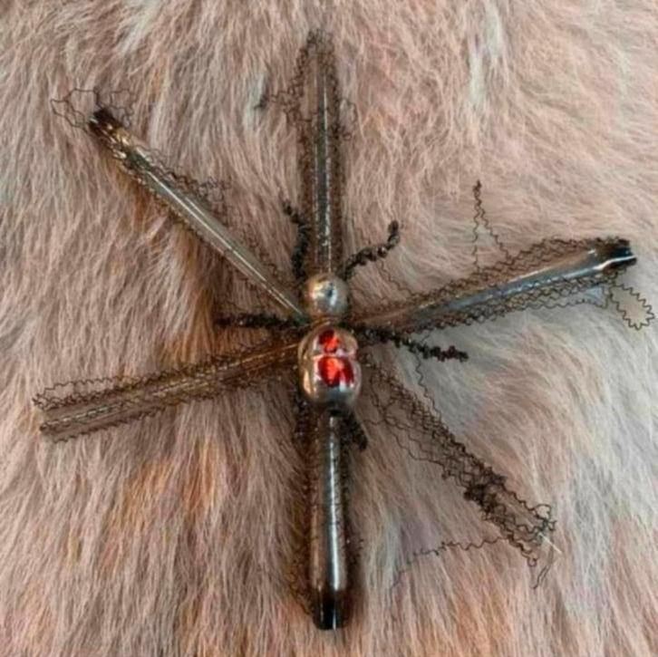 Kerstbal mooie echte antieke gablonser spin in web kerstbal, Diversen, Kerst, Ophalen of Verzenden