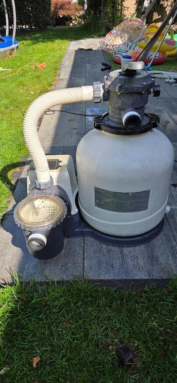 Intex zandfilterpomp set SF60220RC-2 - 9 kuub per uur beschikbaar voor biedingen
