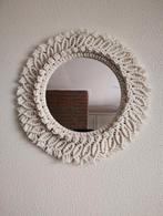 Macramé spiegel. Sisters Forever., Ophalen of Verzenden, Nieuw, Minder dan 50 cm, Minder dan 100 cm