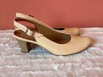Gabor nude kleurige pump met lage hak maat 37,5, Verzenden, Beige, Gabor, Sandalen of Muiltjes