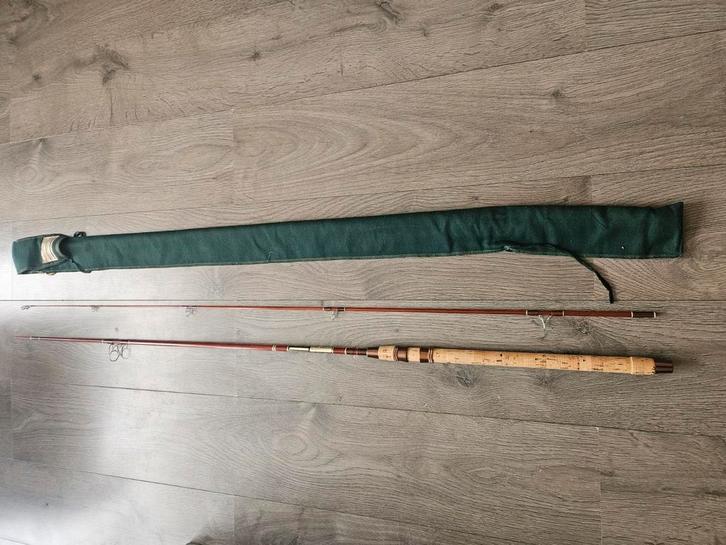 Shakespeare Wondercast 1522 (10-15gr 2.65cm), Watersport en Boten, Hengelsport | Roofvissen, Zo goed als nieuw, Werphengel, Ophalen