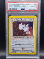 Light Togetic holo 2002 neo destiny #15 PSA 8, Hobby en Vrije tijd, Verzamelkaartspellen | Pokémon, Verzenden, Zo goed als nieuw