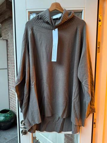 Rock trui Rundholz maat OS beschikbaar voor biedingen