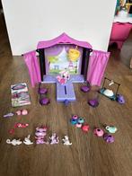 Littlest pet shop catwalk show met katten en accessoires, Verzenden, Gebruikt