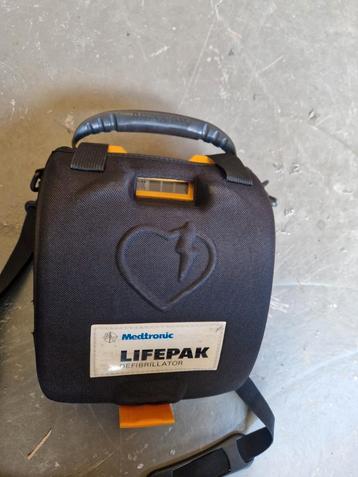 Lifepak CRplus AED reanimatie defibrillator ehbo bhv 