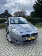 Fiat Punto 1.2 5DR 2006 Grijs, Auto's, Fiat, Origineel Nederlands, Te koop, Zilver of Grijs, 5 stoelen