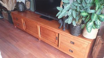 TV dressoir  |  Massief hout  |  250 cm beschikbaar voor biedingen