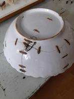 Antieke gekramde schaal ,veel krammen, Antiek en Kunst, Ophalen of Verzenden