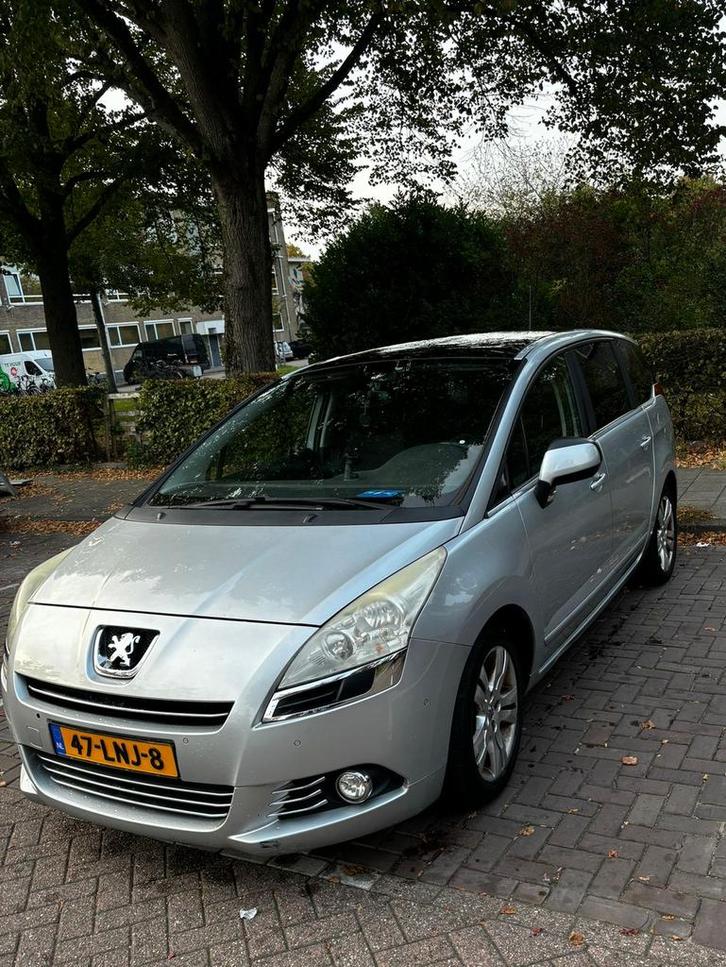 Peugeot 5008 1.6 VTI 7PL 2010 Grijs zilver, Auto's, Peugeot, Particulier, Benzine, C, MPV, Handgeschakeld, Origineel Nederlands