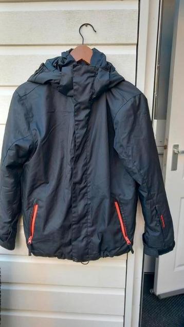 Quiksilver winterjas maat 12 (158/164) zwart beschikbaar voor biedingen