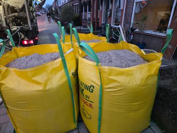 3 kuub zand in big bags