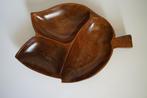 vintage teak hout schaal bladvorm drie vak '70 handmade., Schaal, Ophalen of Verzenden, Zo goed als nieuw, Overige vormen