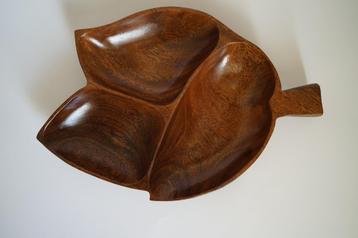 vintage teak hout schaal bladvorm drie vak '70 handmade. beschikbaar voor biedingen
