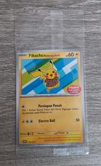 Pikachu berkemeja Batik promo Indonesië sealed, Ophalen of Verzenden, Zo goed als nieuw