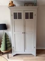 Vintage kast / buffetkast / meidenkast / kledingkast, Huis en Inrichting, Kasten | Overige, Ophalen, Zo goed als nieuw