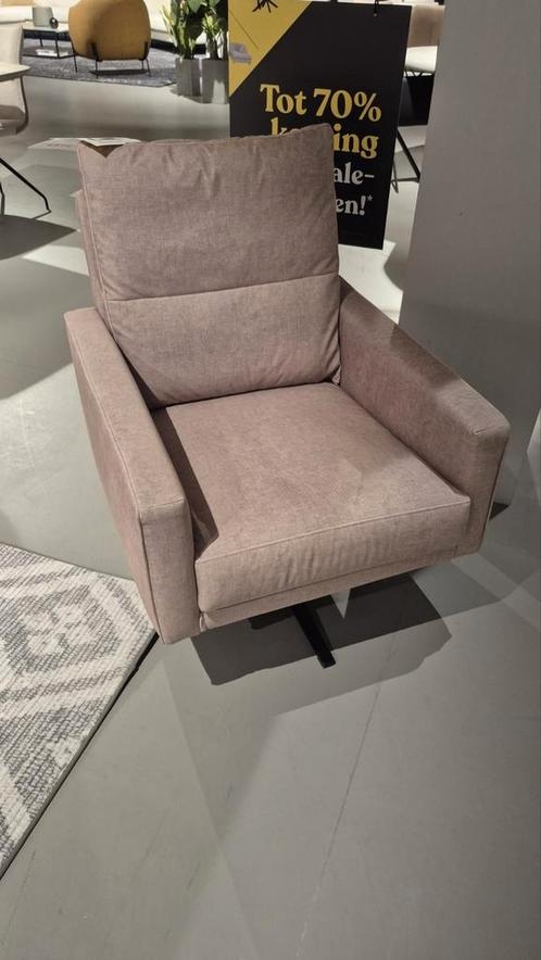 Showroommodel Enzo luca Ombra draaifauteuil, Huis en Inrichting, Fauteuils, Nieuw, Stof, Ophalen