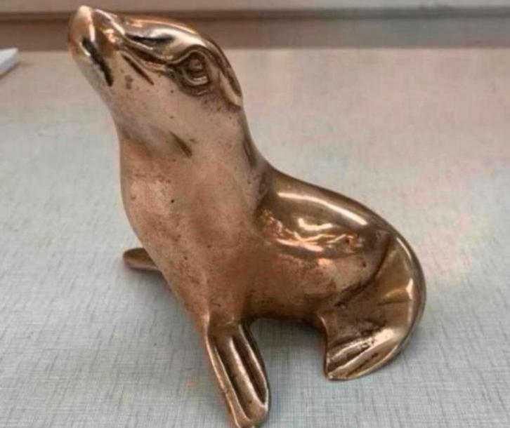Beeld zeehond Hollywood regency koper messing brass., Verzamelen, Beelden en Beeldjes, Ophalen of Verzenden