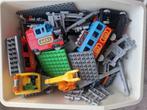 Grote bak met Duplo treinen/treinbanen/auto's, Ophalen, Zo goed als nieuw, Duplo