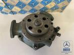 NOS waterpomp voor Mercedes-Benz OM355 T2 etc. A3552000801, Ophalen of Verzenden, Nieuw, Mercedes-Benz