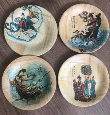 Japanse bamboe schoteltjes beschikbaar voor biedingen