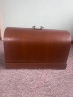 Te koop vintage naaimachine merk Husqvarna, Antiek en Kunst, Antiek | Naaimachines, Ophalen