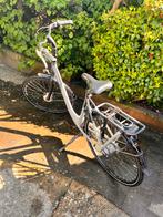 Gazelle damesfiets, Fietsen en Brommers, Ophalen, Gebruikt, Gazelle, Versnellingen
